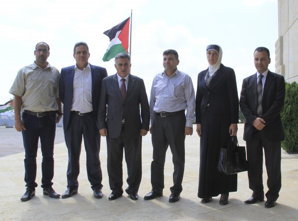 وزير الحكم المحلي يشيد بالتخطيط العمراني السليم لمدينة روابي