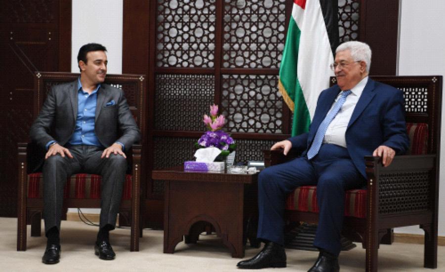 الرئيس يستقبل صابر الرباعي في مقر الرئاسة بمدينة رام الله